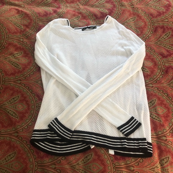 EUC Rag & Bone split back top - Picture 3 of 4